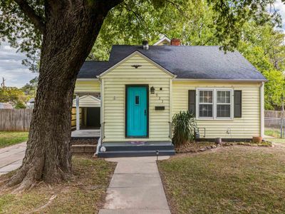 923 Sherman St, Salina, KS, 67401