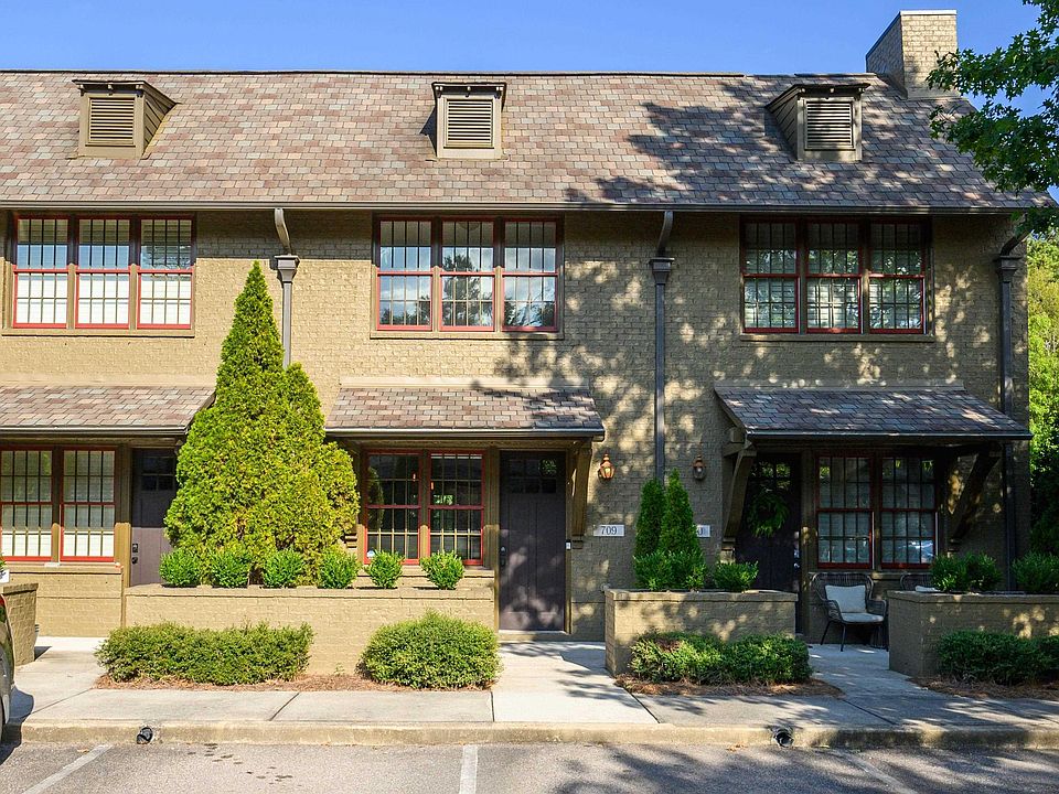 1st image of 709 Barristers Ct