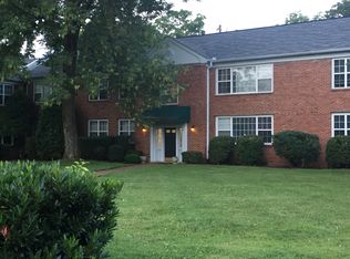 1112 Clifton Ln APT 17, Nashville, TN 37204