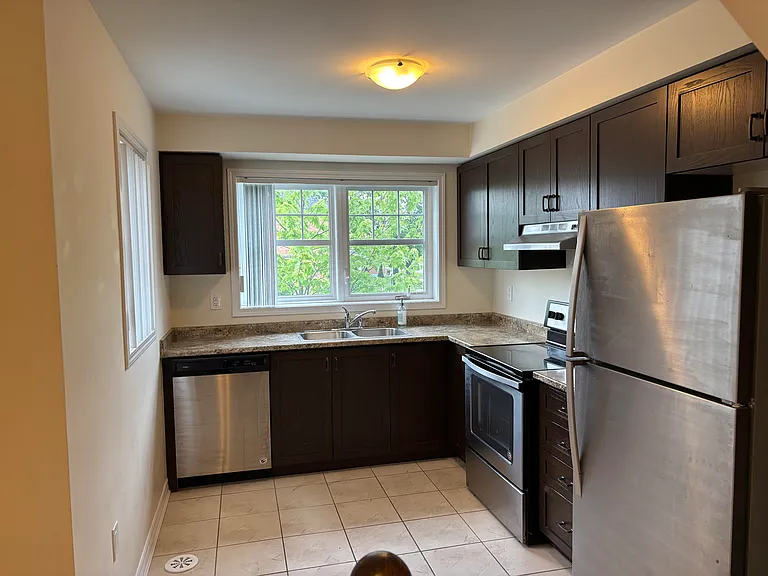 22 Spring Creek Dr #18 — Photo 3