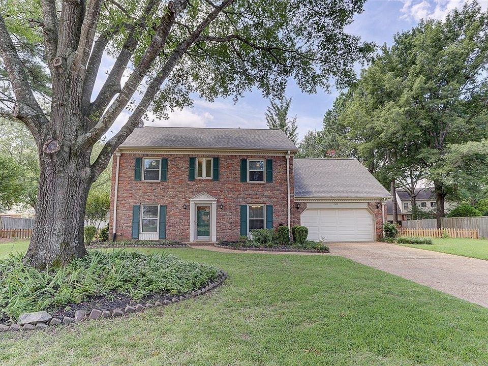 1st image of 1577 Bubbling Brook Dr