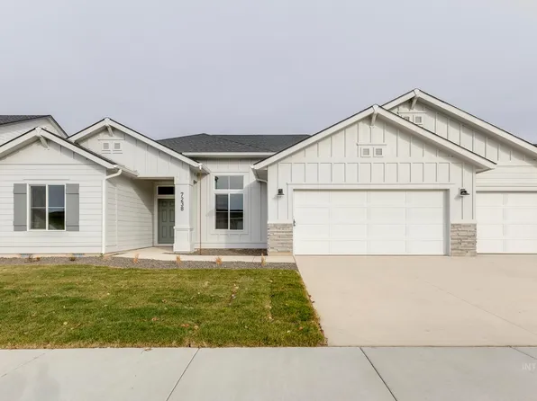 7238 E Shields Dr, Nampa, ID 83687