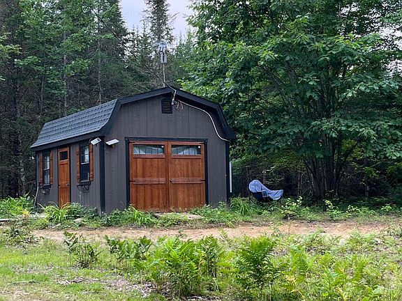 3rd image of 101 Sitka Way