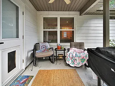 804 Cloverview Dr — Photo 31