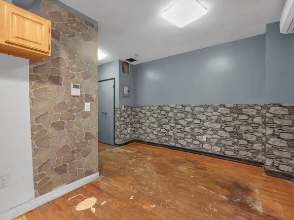 430 Lenox Avenue image 10 of 13