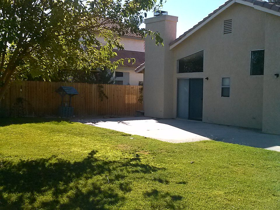 2nd image of 14370 Hillsborough Dr