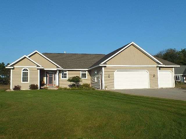 1st image of 1501 Saffron Cir
