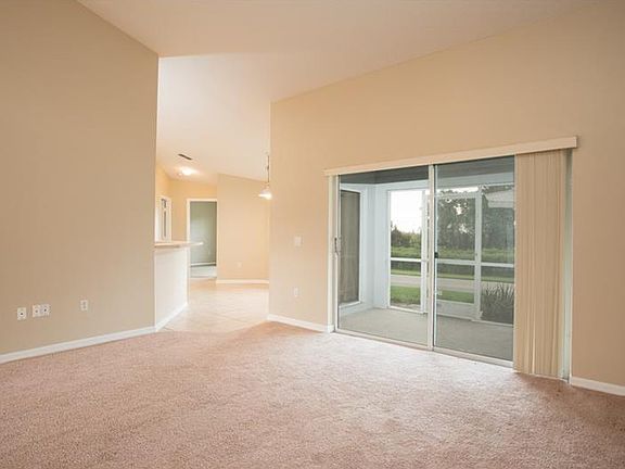 4th image of 1140 Chase Dr