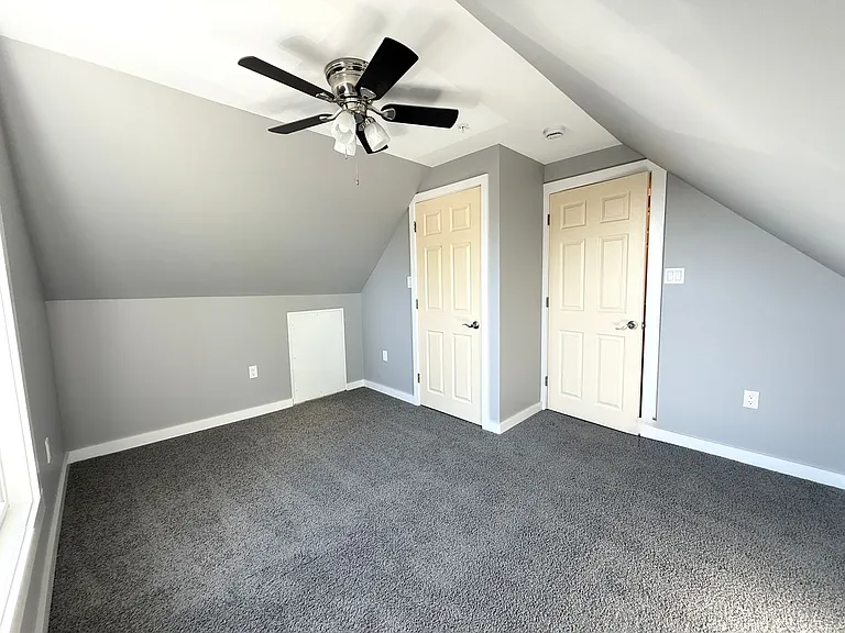 176 Smith Ave — Photo 21