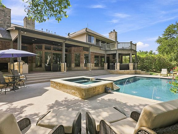4th image of 1537 Brook Ln