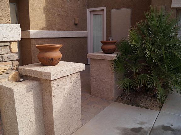 4th image of 43984 W Mescal St
