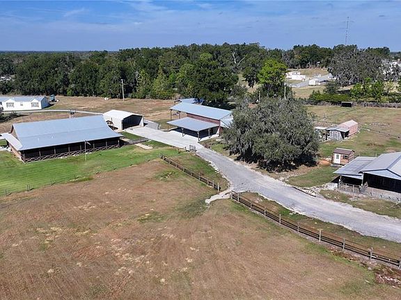 2nd image of 3182 Indian Ridge Pl