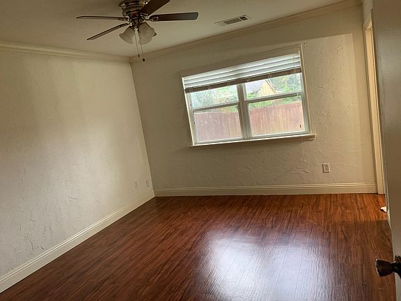 2nd image of 546 Northridge Dr
