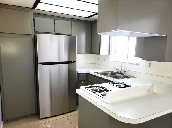 16742 Lynn Ln APT C, Huntington Beach, CA 92649