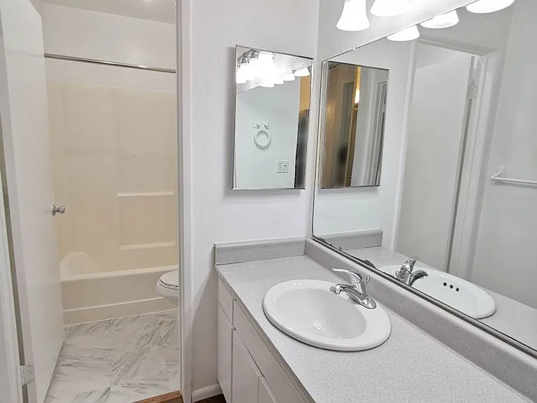 1605 Hotel Cir S #B312 — Photo 10