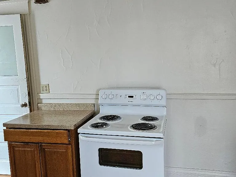 632 High St #3 — Photo 3