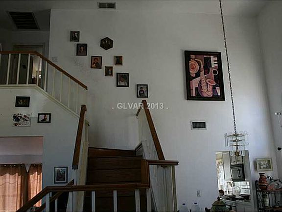 4th image of 1323 Bent Arrow Dr