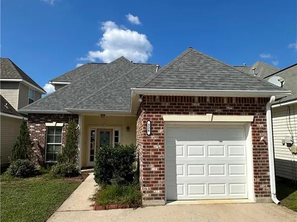 328 Lismore Ln, Covington, LA 70433