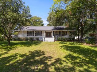 5026 Lost Pine Dr, Chandler, TX 75758