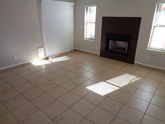 4th image of 11481 Damasco Dr