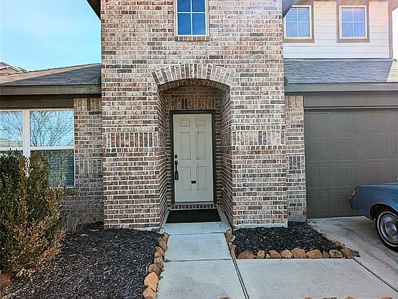 2nd image of 3007 Village Creek Dr