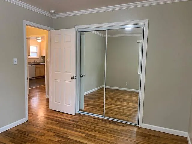 291 Pitt Ave — Photo 14