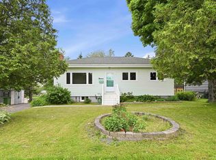 13 Brigadoon Ave, Halifax, NS B2W 2B3