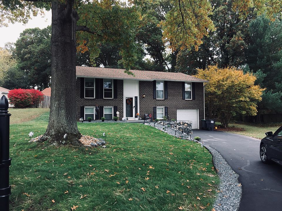 1st image of 1007 Wythe Ct