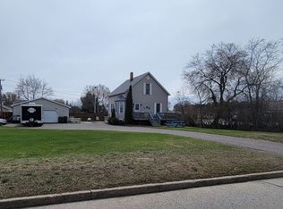 1925 8th Ave S, Escanaba, MI 49829