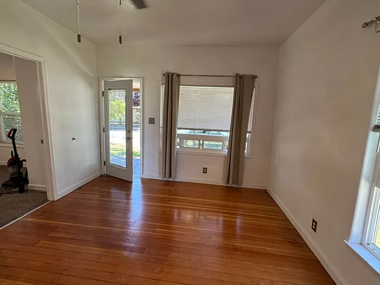 819 Taylor St #1 — Photo 15