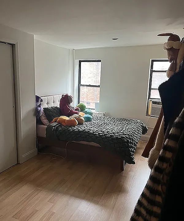 1st image of 113 Mulberry St #4FLN