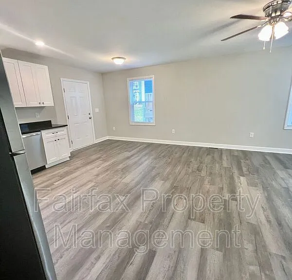 721 Liberty St #C — Photo 18