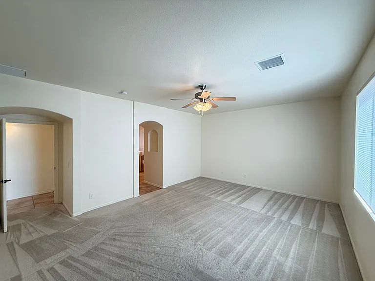 657 Tanner Dr — Photo 9
