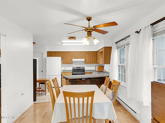 5th image of 170 Everest Drive S