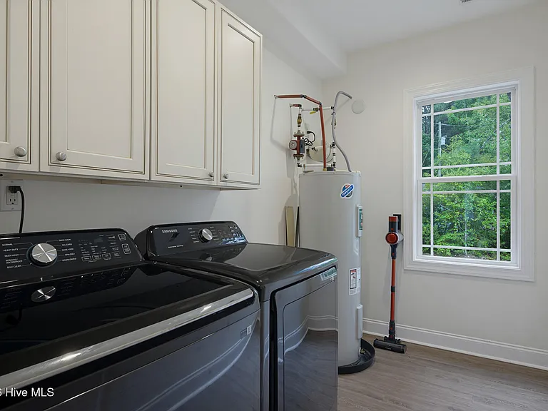 1306 Old Folkstone Rd — Photo 33