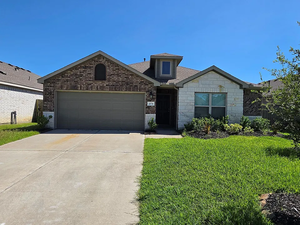 20714 Southern Woods Dr