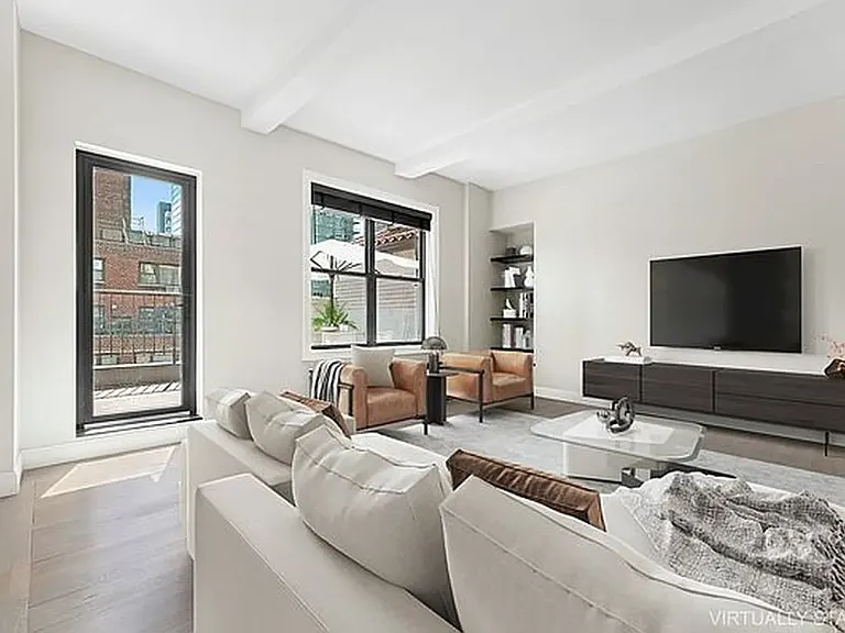 321 E 54th St #Penthouse B — Photo 3
