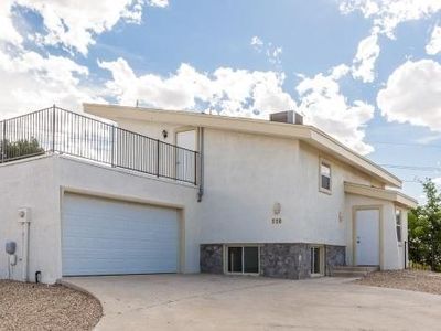 736 Lariat Dr, Las Cruces, NM, 88011