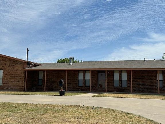 2nd image of 108 Jennie Ln