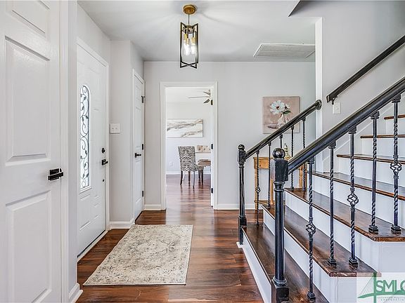 5th image of 104 Sandlewood Drive