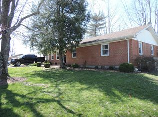 105 S Boggess Ave, Greenville, KY 42345
