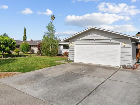 914 Blazingwood Ave, Cupertino, CA 95014