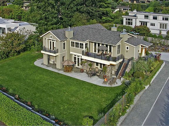 2nd image of 1448 92nd Ave NE
