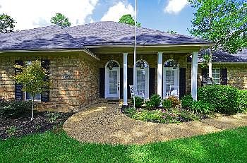 2nd image of 4025 Lakeway Blvd
