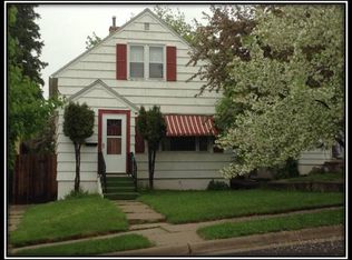 723 Summit St, Eveleth, MN 55734
