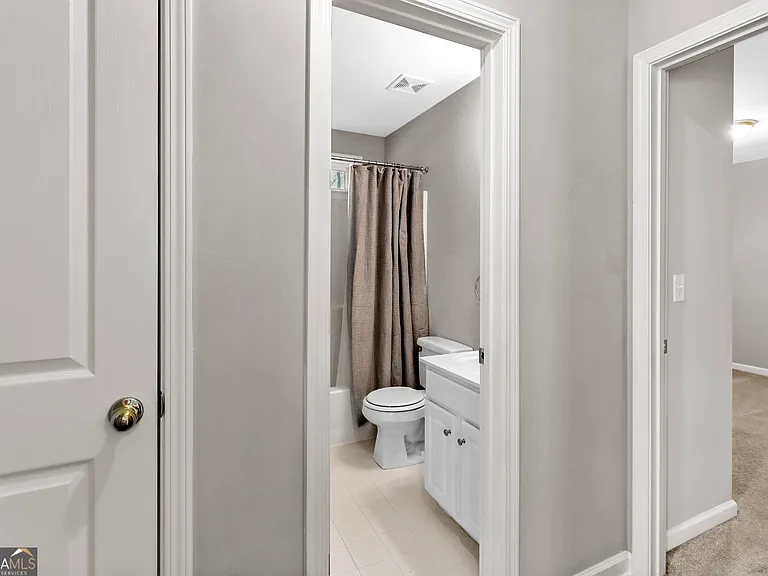 15 Abby Ct — Photo 31