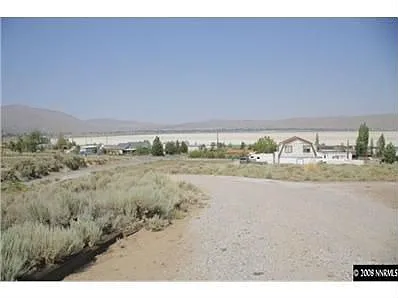 190 North Ave photo 1