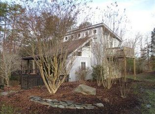 1532 E Witt Rd, Blairs, VA 24527