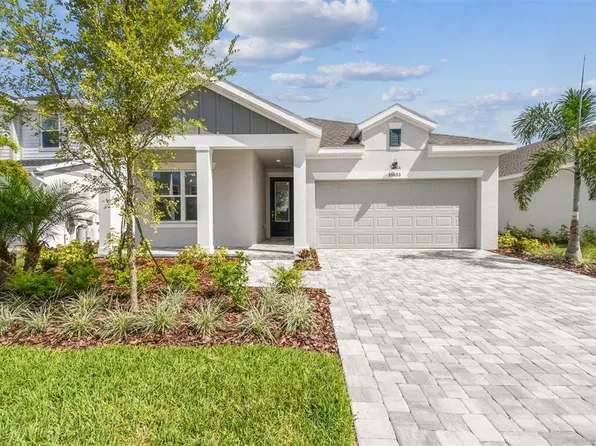 10653 Crescent Creek Xing, Parrish, FL 34219