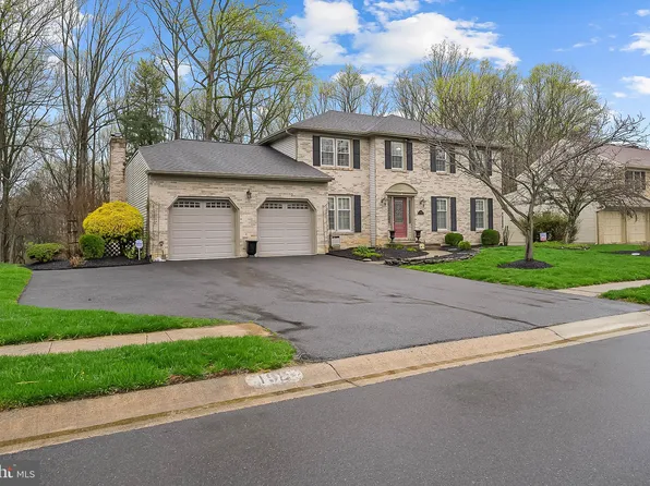 192 Fairhill Dr, Wilmington, DE 19808